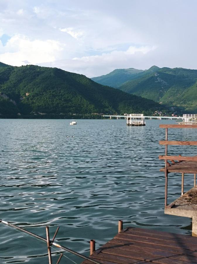 Dina Apartman Jablanicko Jezero 코니츠 외부 사진